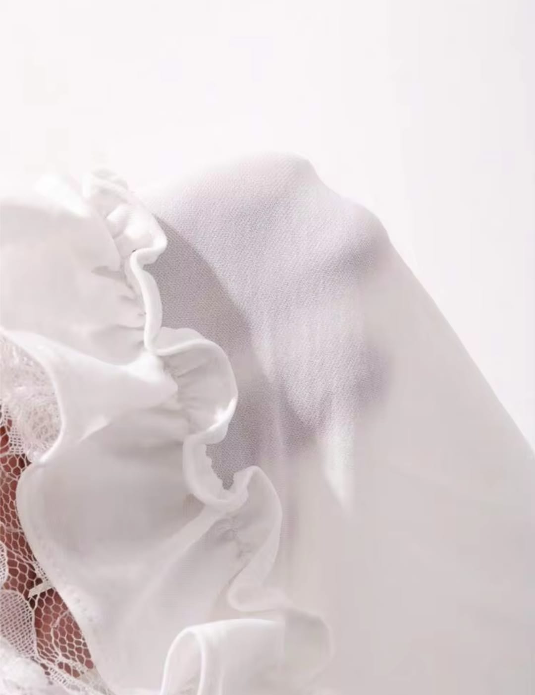 Women's Layered Ruffle & Floral Lace Slip Shorts / White Coquette Bloomer Shorts